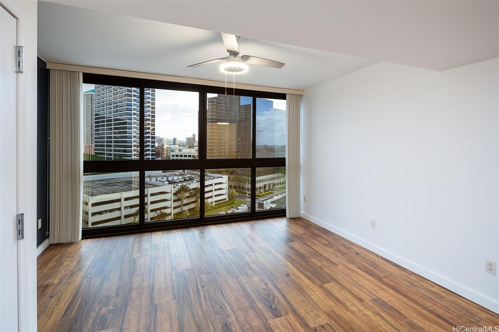600 Queen St Honolulu - Rental - photo 2 of 18