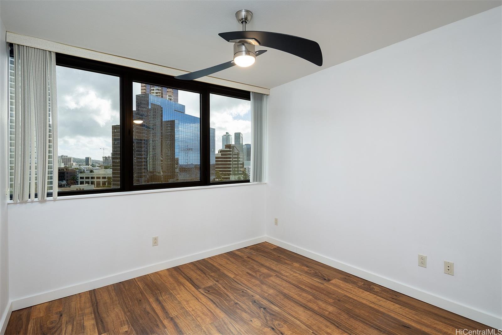 600 Queen St Honolulu - Rental - photo 6 of 18