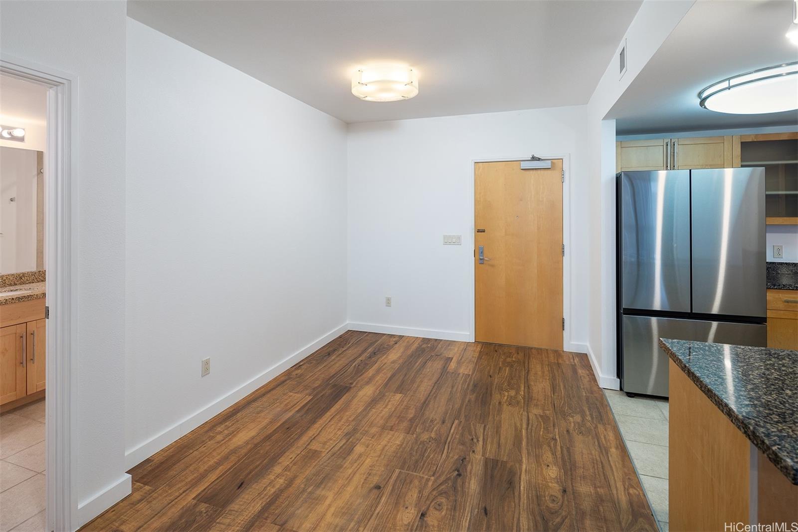 600 Queen St Honolulu - Rental - photo 8 of 18