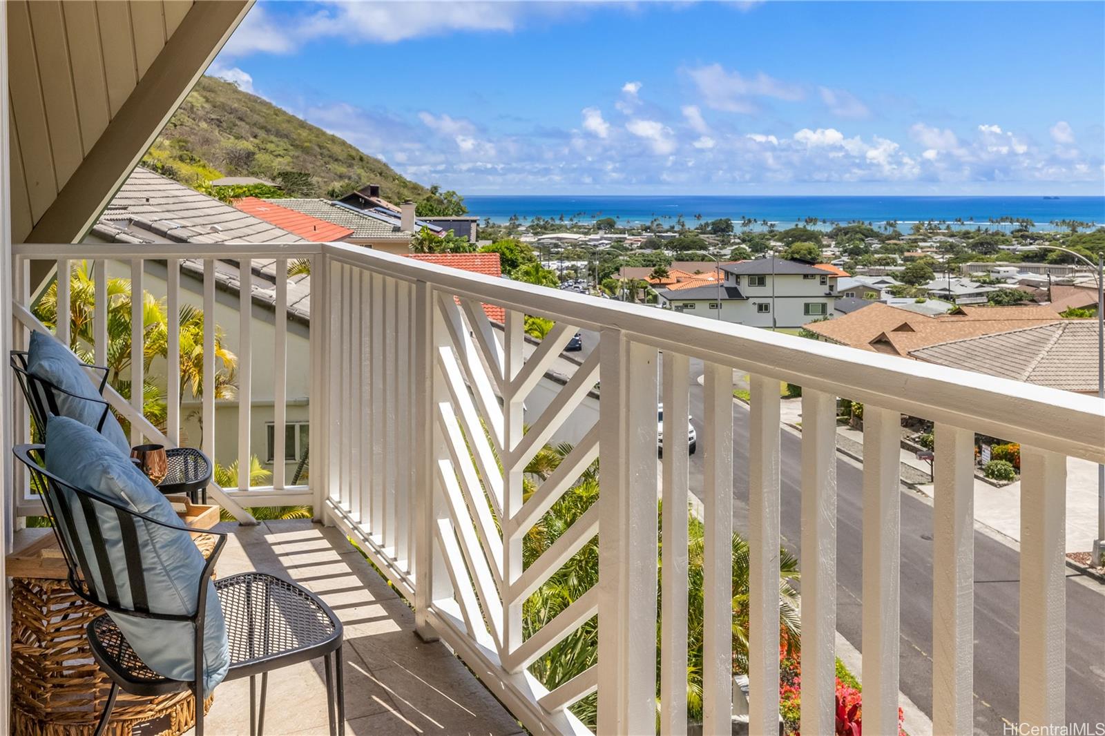 6009  Haleola Street Niu Valley, Diamond Head home - photo 20 of 25