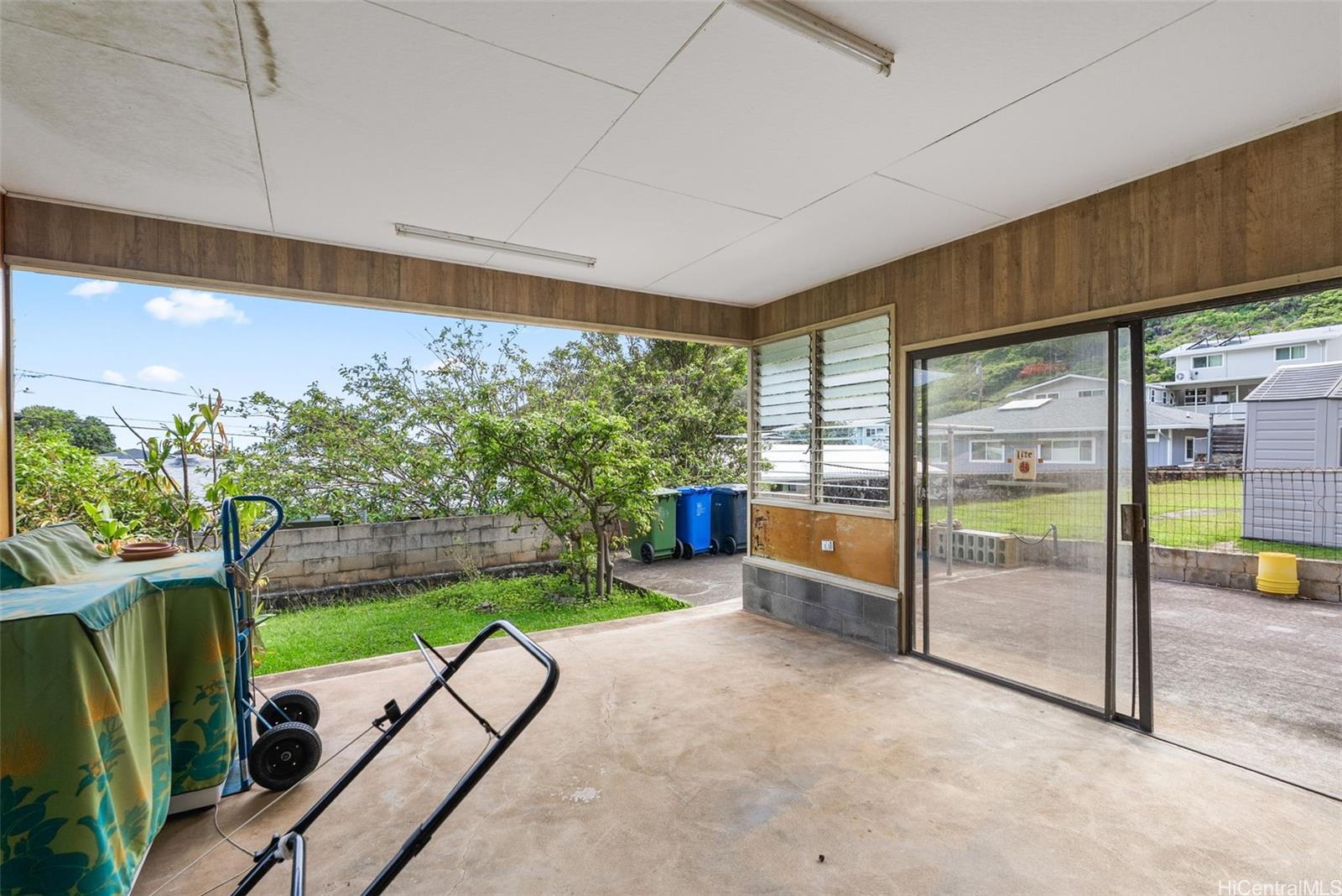6017  Aimoku Street Kuliouou, Diamond Head home - photo 18 of 22
