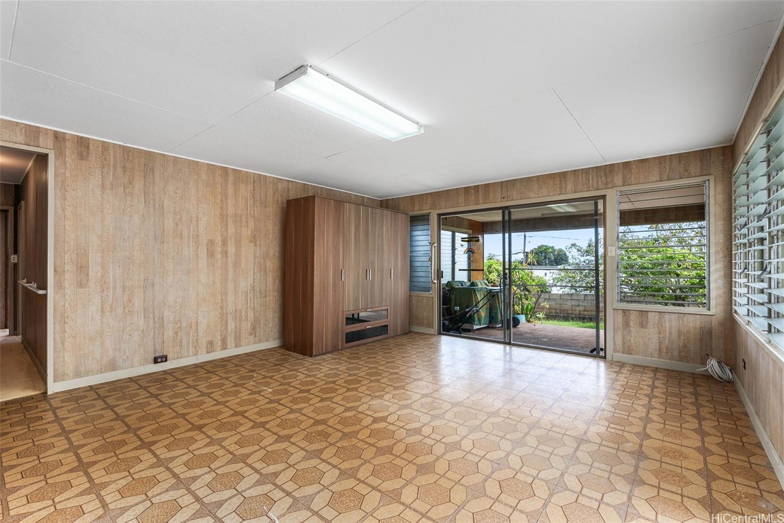 6017  Aimoku Street Kuliouou, Diamond Head home - photo 10 of 22