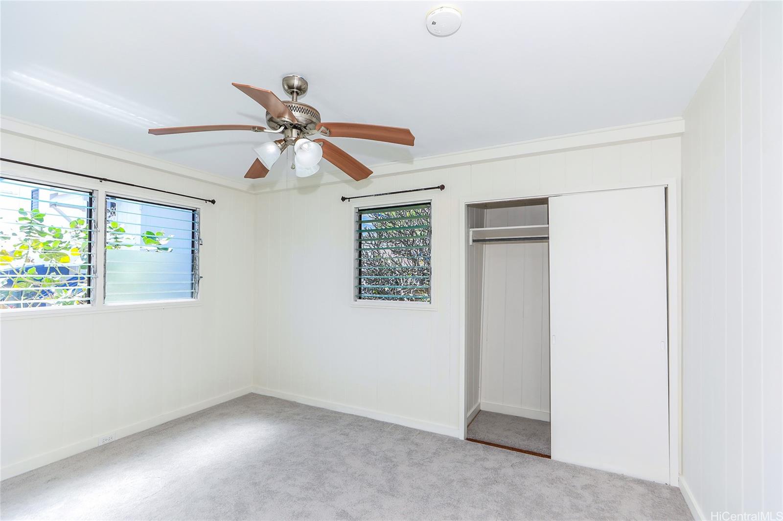 6017  Kaupalena Street Kuliouou, Diamond Head home - photo 10 of 24