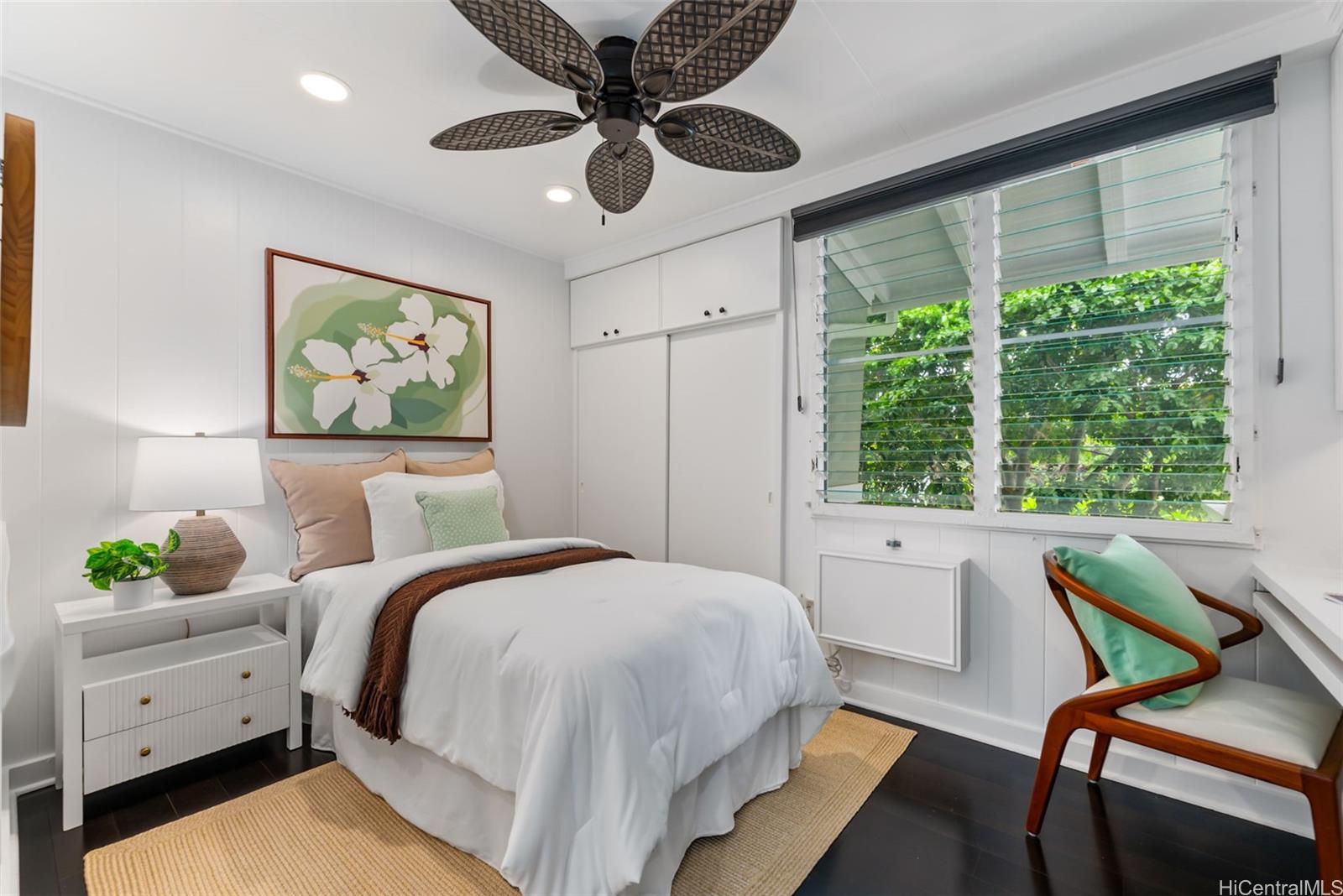 6018  Kaupalena Street Kuliouou, Diamond Head home - photo 11 of 25