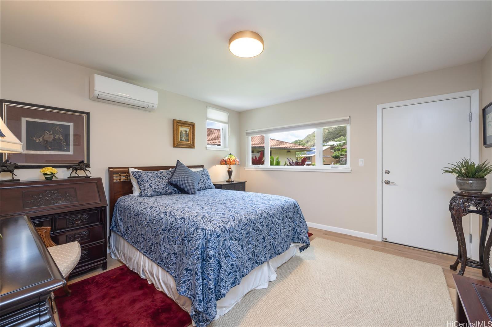 6046  Haleola St Niu Valley, Diamond Head home - photo 2 of 24