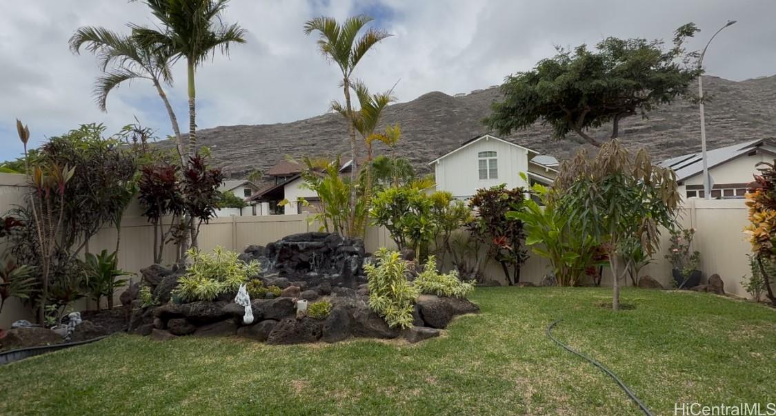 607  Kealahou Street Kalama Valley, Hawaii Kai home - photo 12 of 22