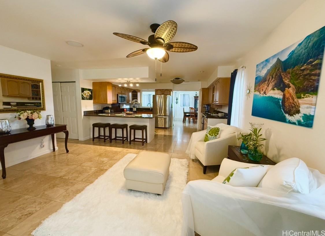 607  Kealahou Street Kalama Valley, Hawaii Kai home - photo 13 of 22