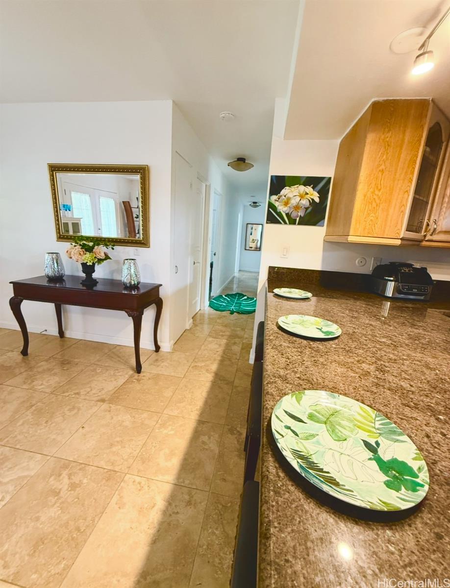 607  Kealahou Street Kalama Valley, Hawaii Kai home - photo 16 of 22