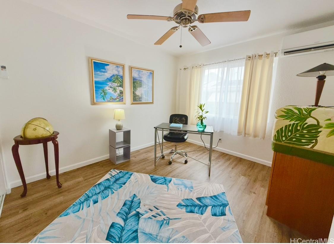 607  Kealahou Street Kalama Valley, Hawaii Kai home - photo 10 of 22