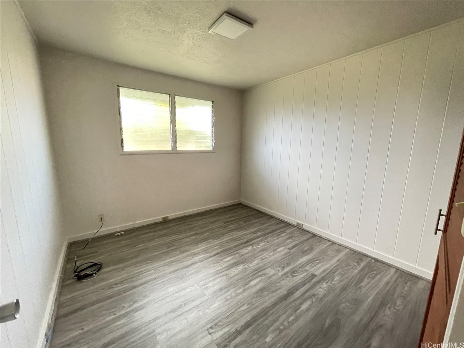 6078 Kalanianaole Hwy Honolulu - Rental - photo 7 of 9