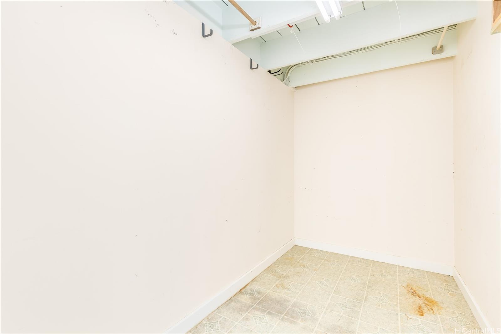 609  Hunapaa Street Kahala-puupanini, Diamond Head home - photo 19 of 25