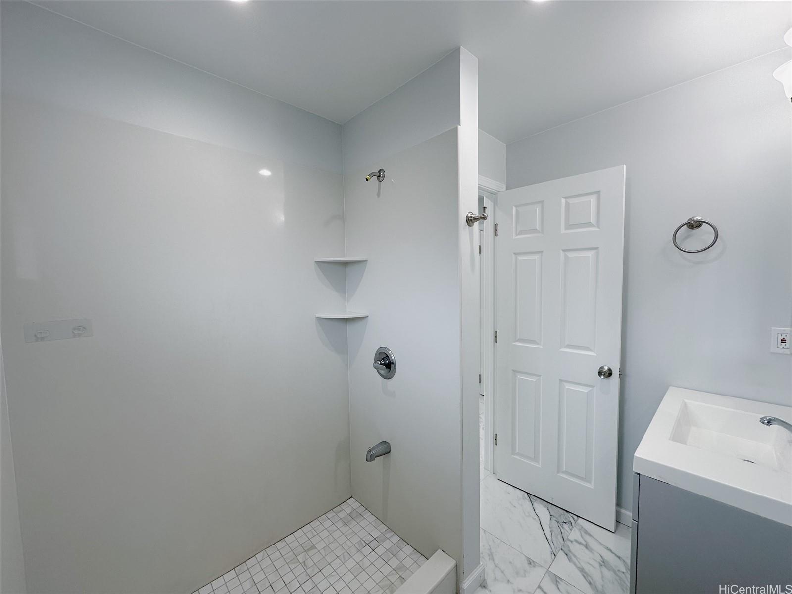 609  Olomana St Coconut Grove, Kailua home - photo 20 of 20