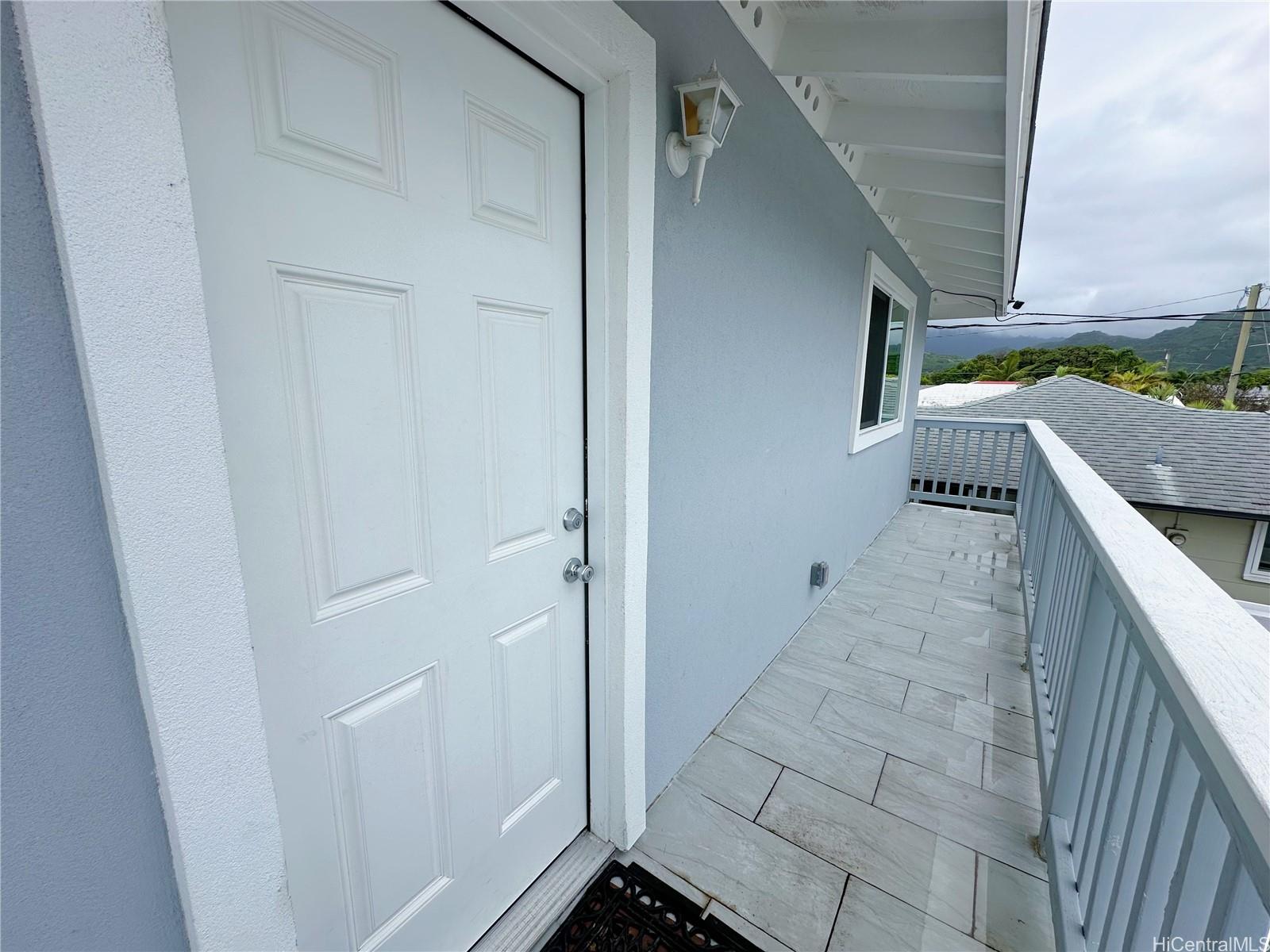 609  Olomana St Coconut Grove, Kailua home - photo 5 of 20