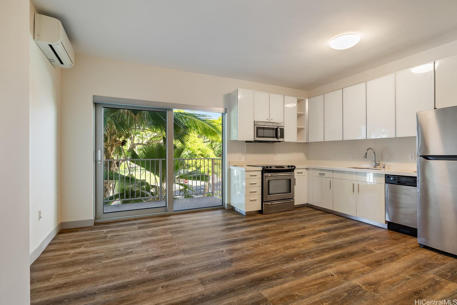 The Collection condo # M201, Honolulu, Hawaii - photo 6 of 25