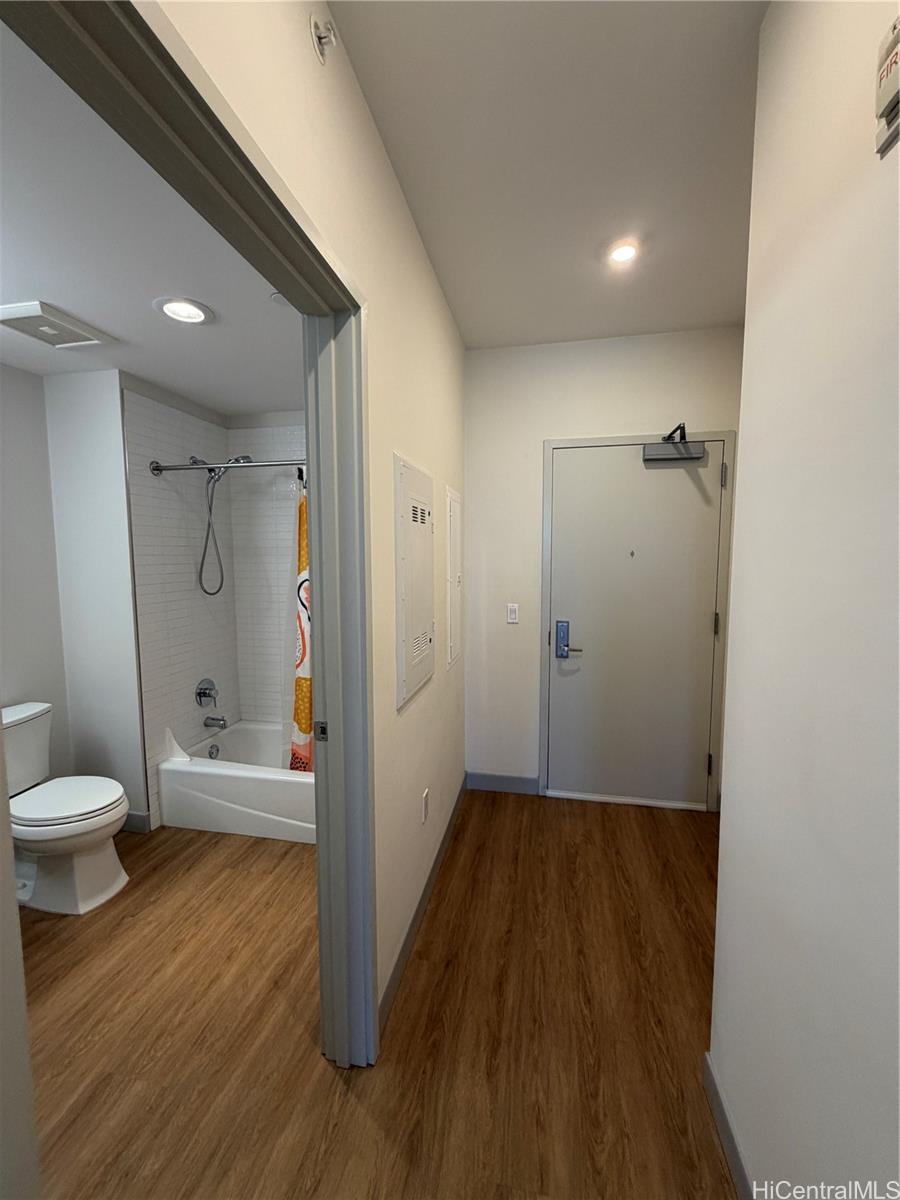 610 Ala Moana Blvd Honolulu - Rental - photo 8 of 10