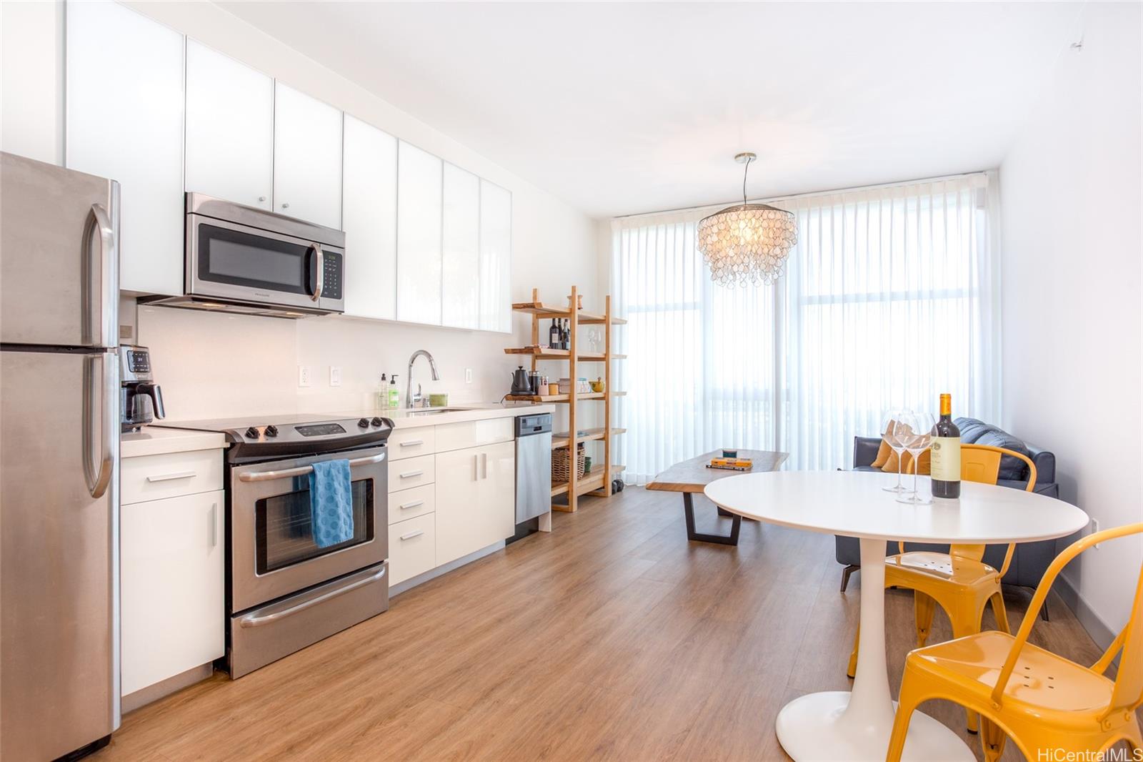 The Collection condo # M405, Honolulu, Hawaii - photo 3 of 16