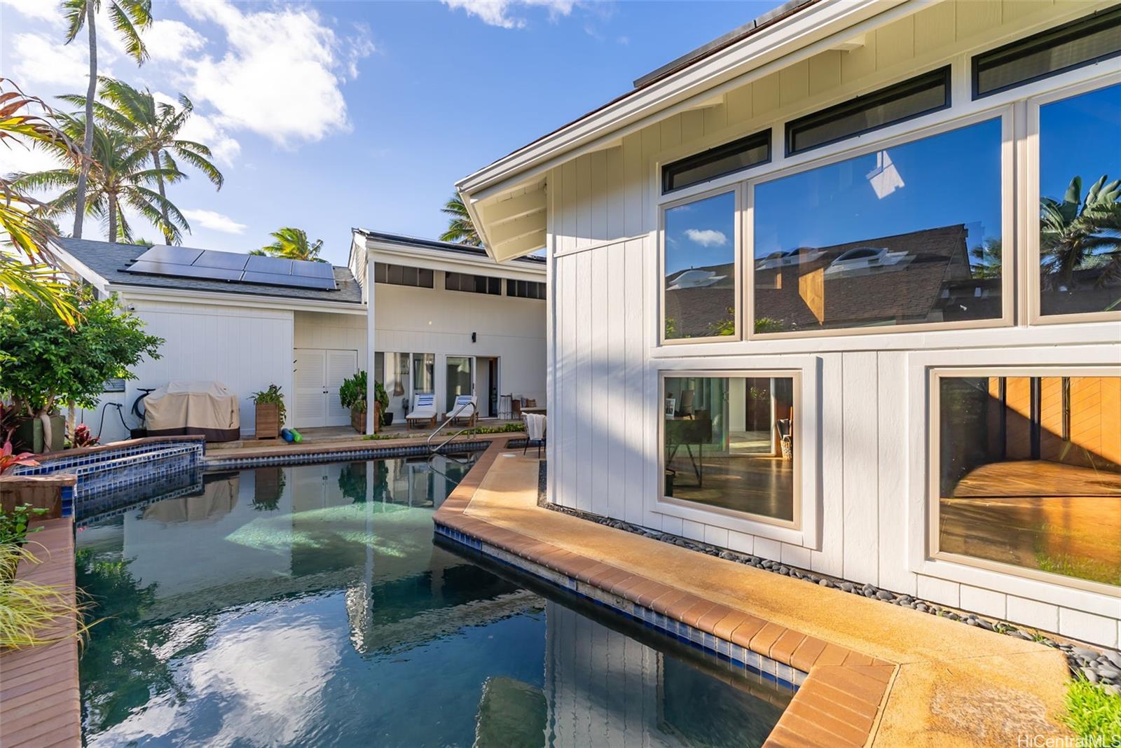 610  Milokai Street Kaimalino, Kailua home - photo 6 of 25