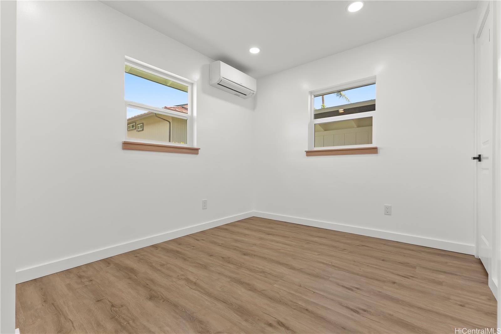 610 A  Halela Street Coconut Grove, Kailua home - photo 11 of 25