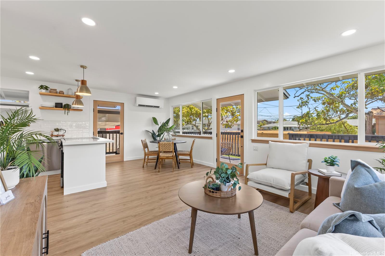 610 A  Halela Street Coconut Grove, Kailua home - photo 5 of 25