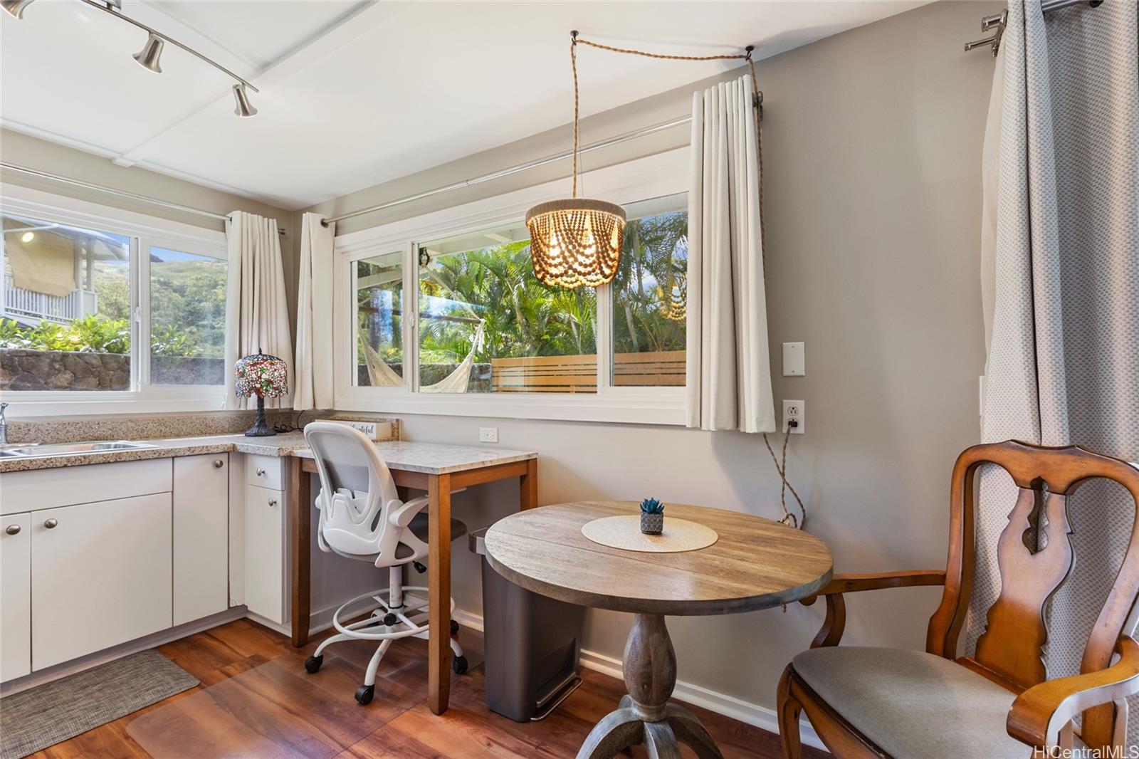 611  Paokano Loop Enchanted Lake, Kailua home - photo 20 of 25