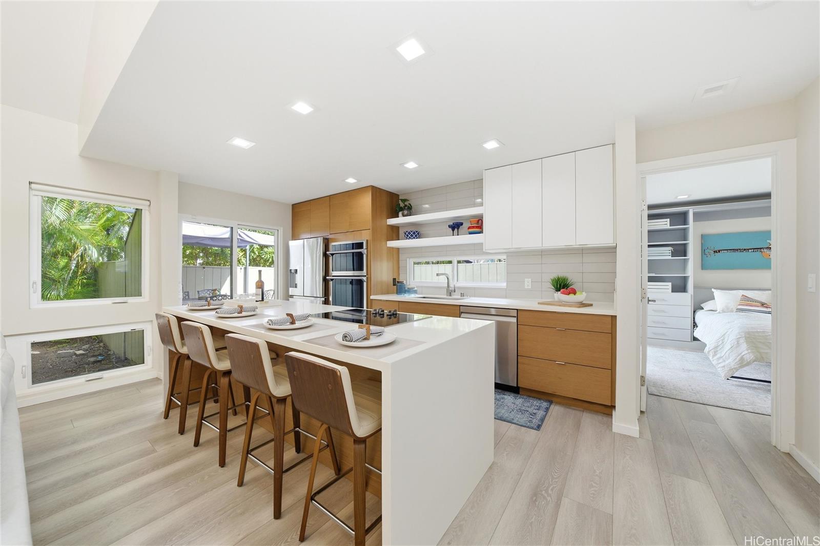 6117 Summer Street townhouse # 6117D, Honolulu, Hawaii - photo 3 of 17