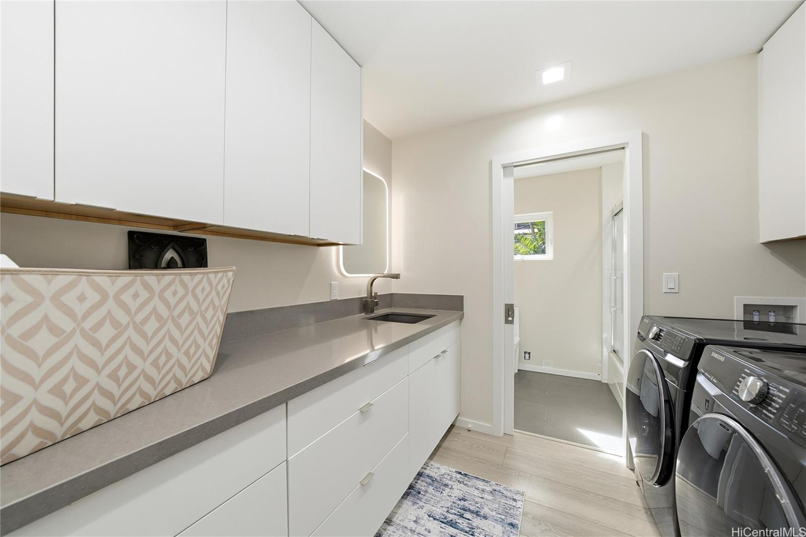 6117 Summer Street townhouse # 6117D, Honolulu, Hawaii - photo 9 of 17