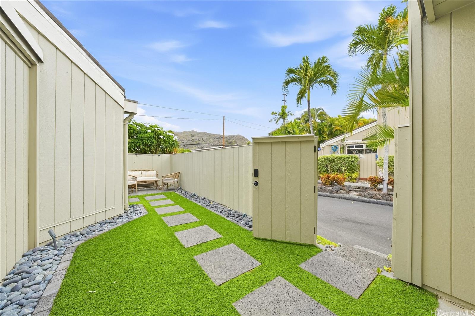 6117 Summer Street townhouse # 6117D, Honolulu, Hawaii - photo 10 of 17