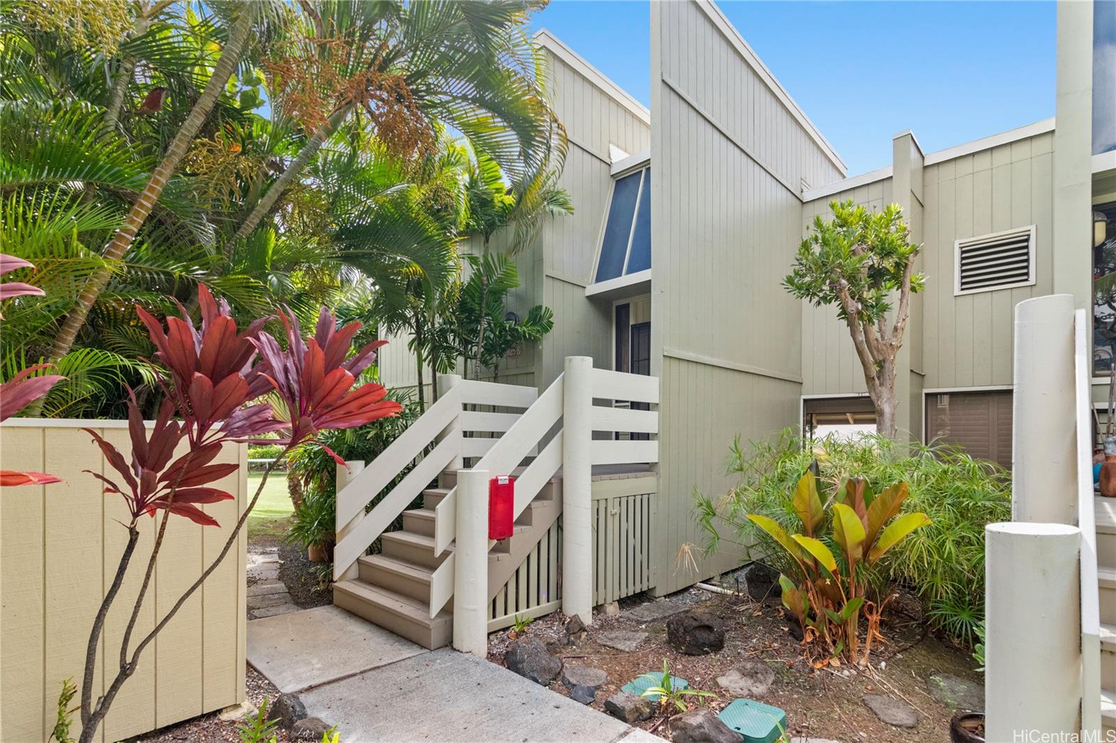 6125 B Summer Street townhouse # 6125B, Honolulu, Hawaii - photo 23 of 25