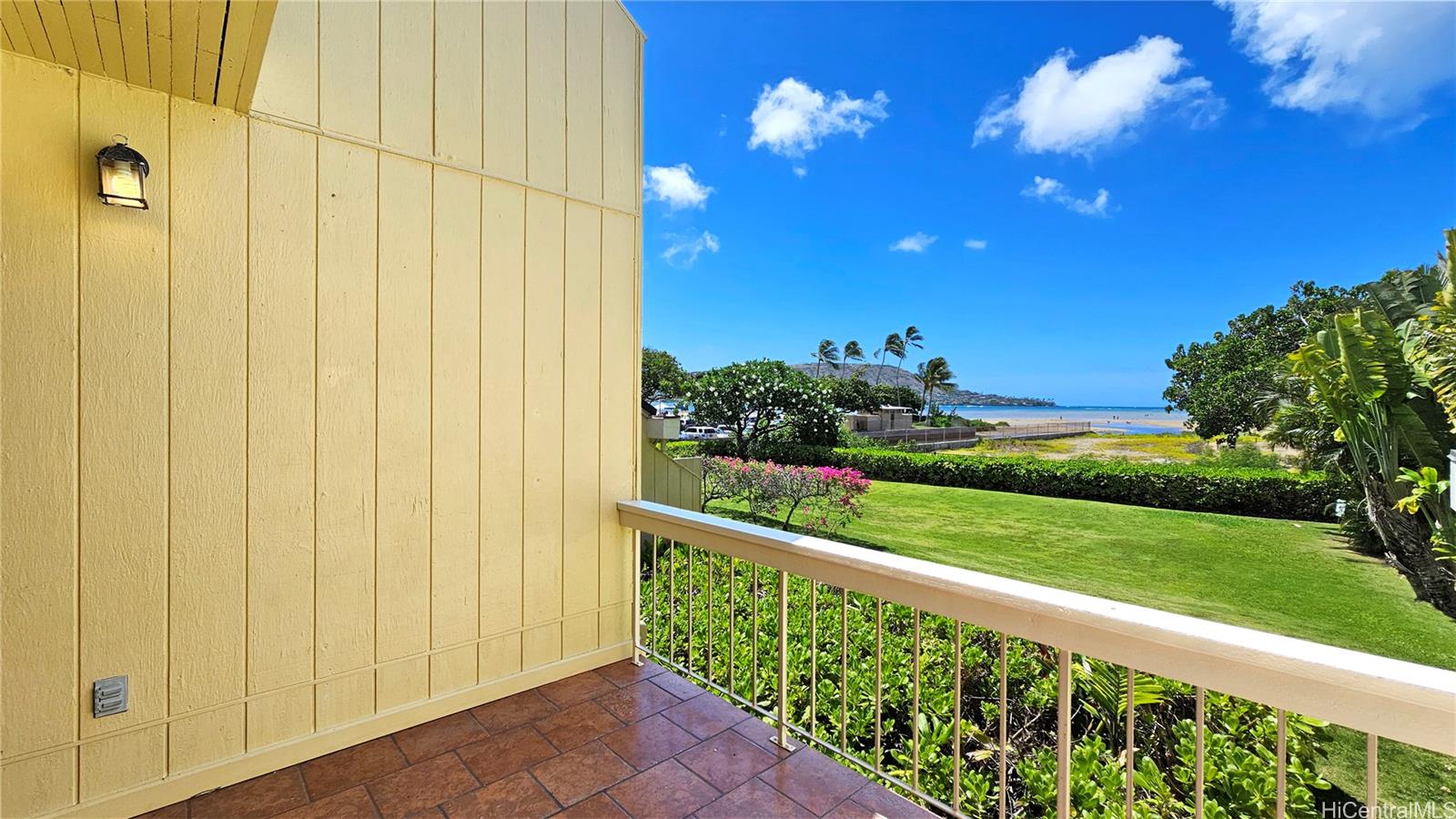 6133 Summer Street townhouse # 6133B, Honolulu, Hawaii - photo 5 of 24