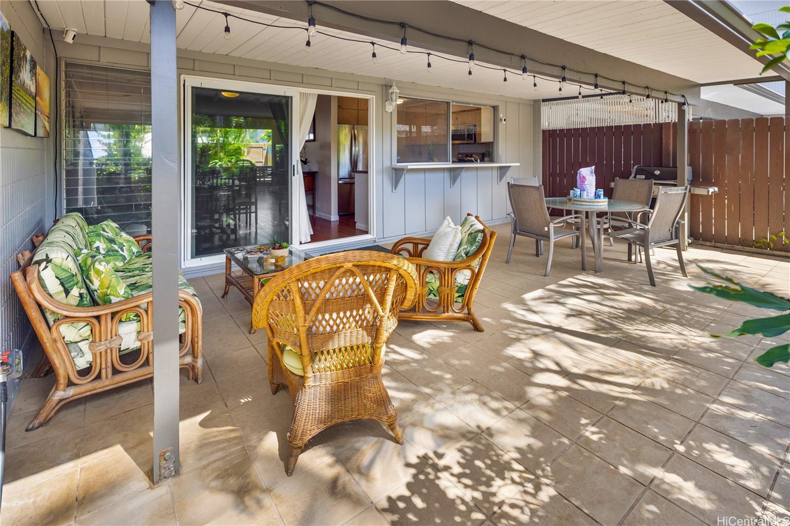 614 Koko Isle Circle townhouse # 2002, Honolulu, Hawaii - photo 19 of 25