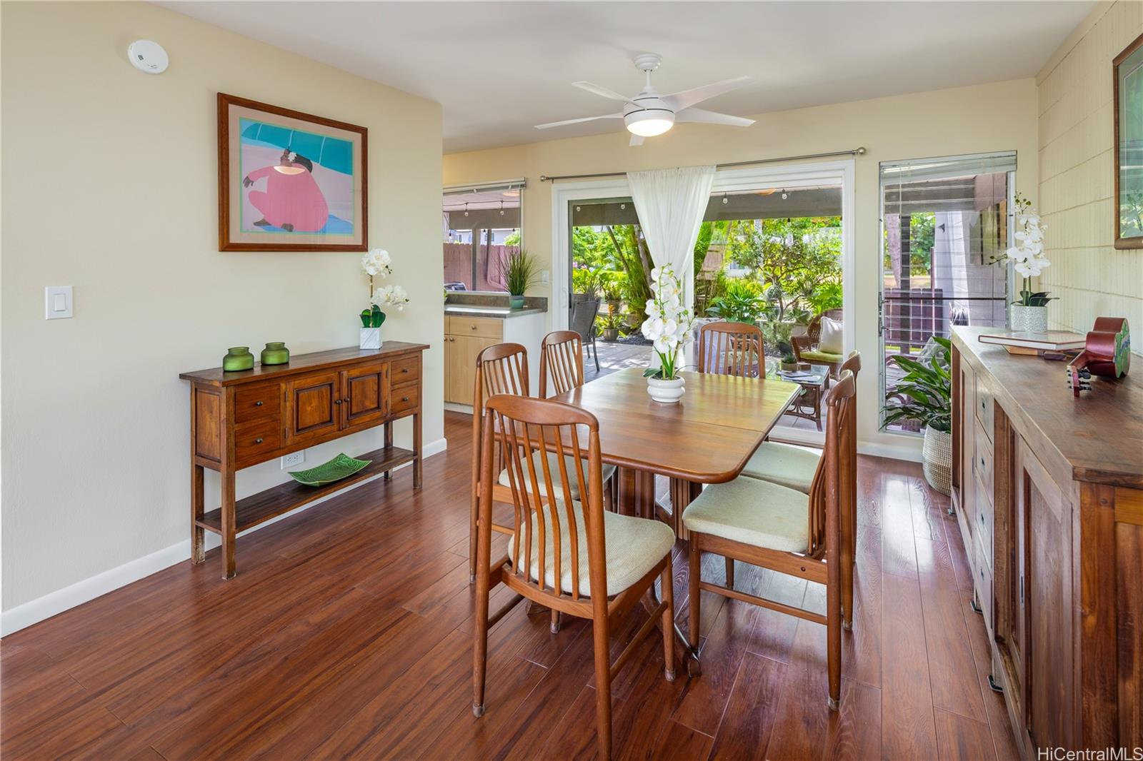 614 Koko Isle Circle townhouse # 2002, Honolulu, Hawaii - photo 4 of 25