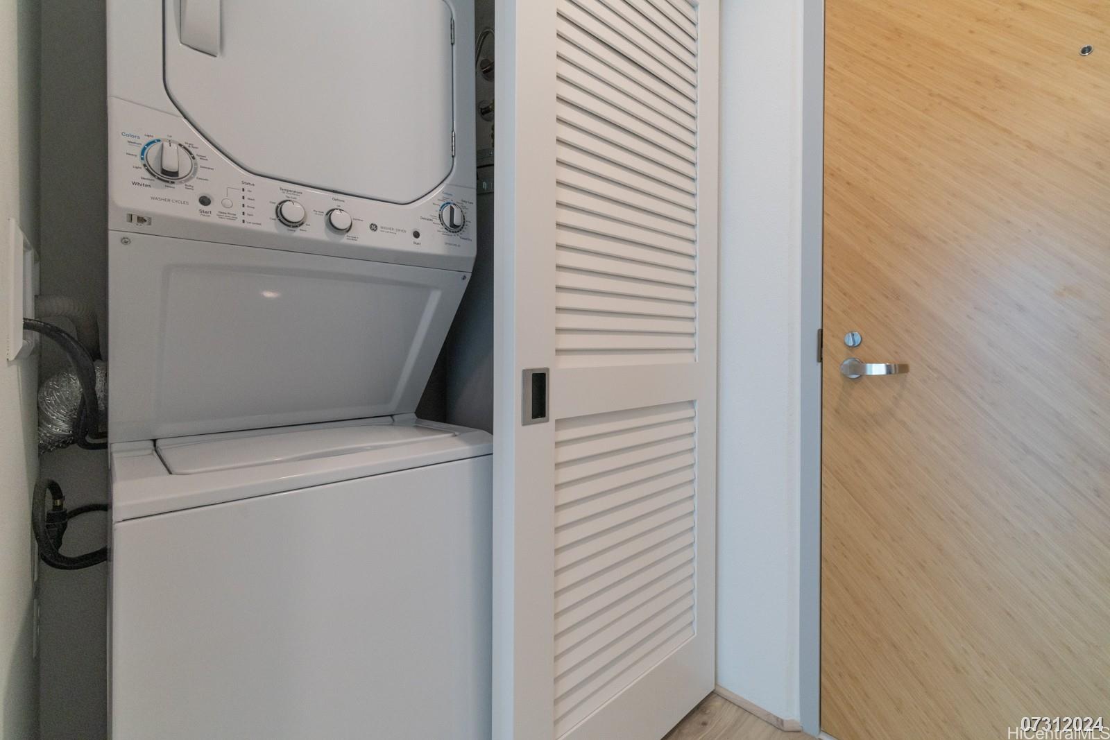 615 Keawe Street Honolulu - Rental - photo 16 of 25