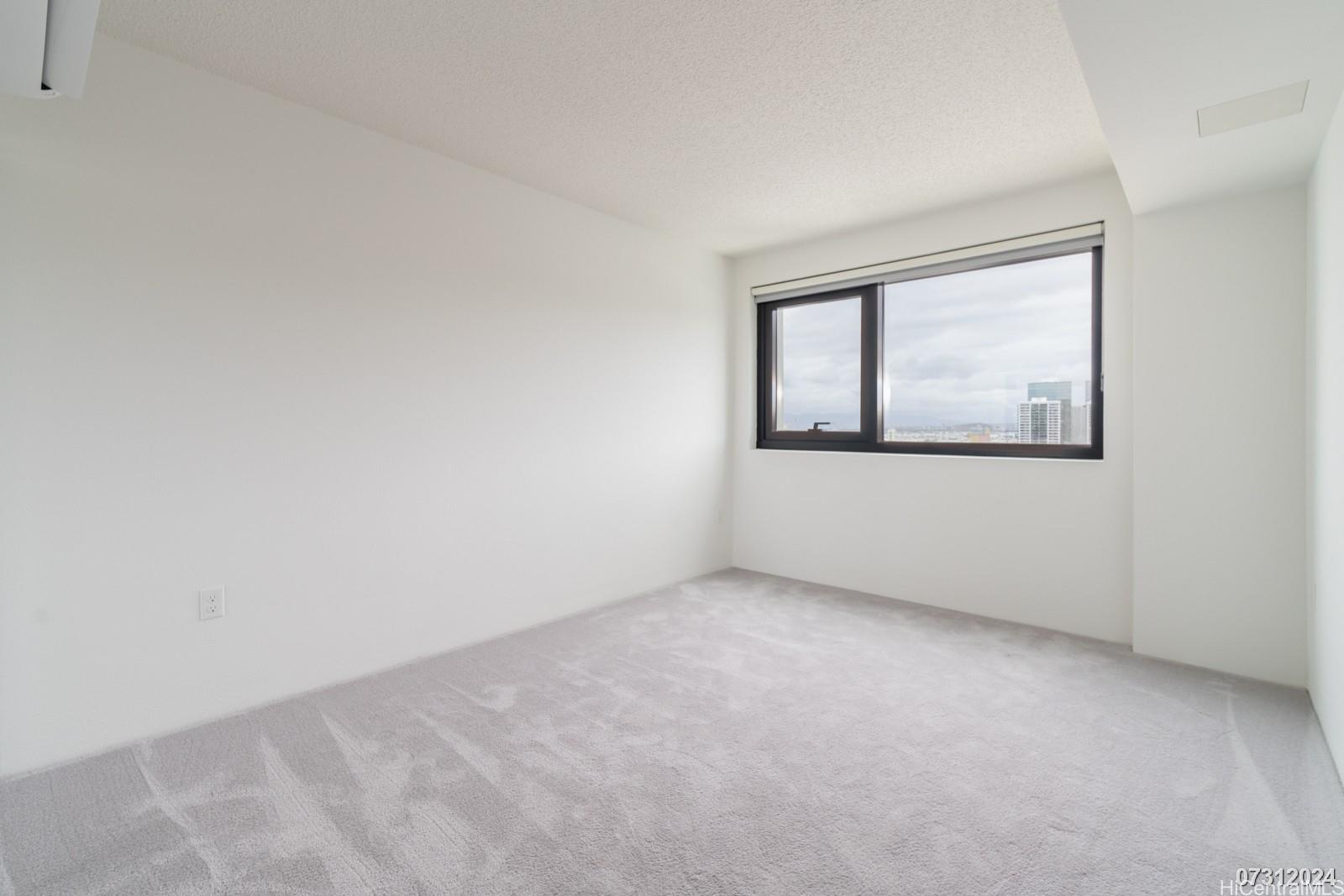 615 Keawe Street Honolulu - Rental - photo 17 of 25