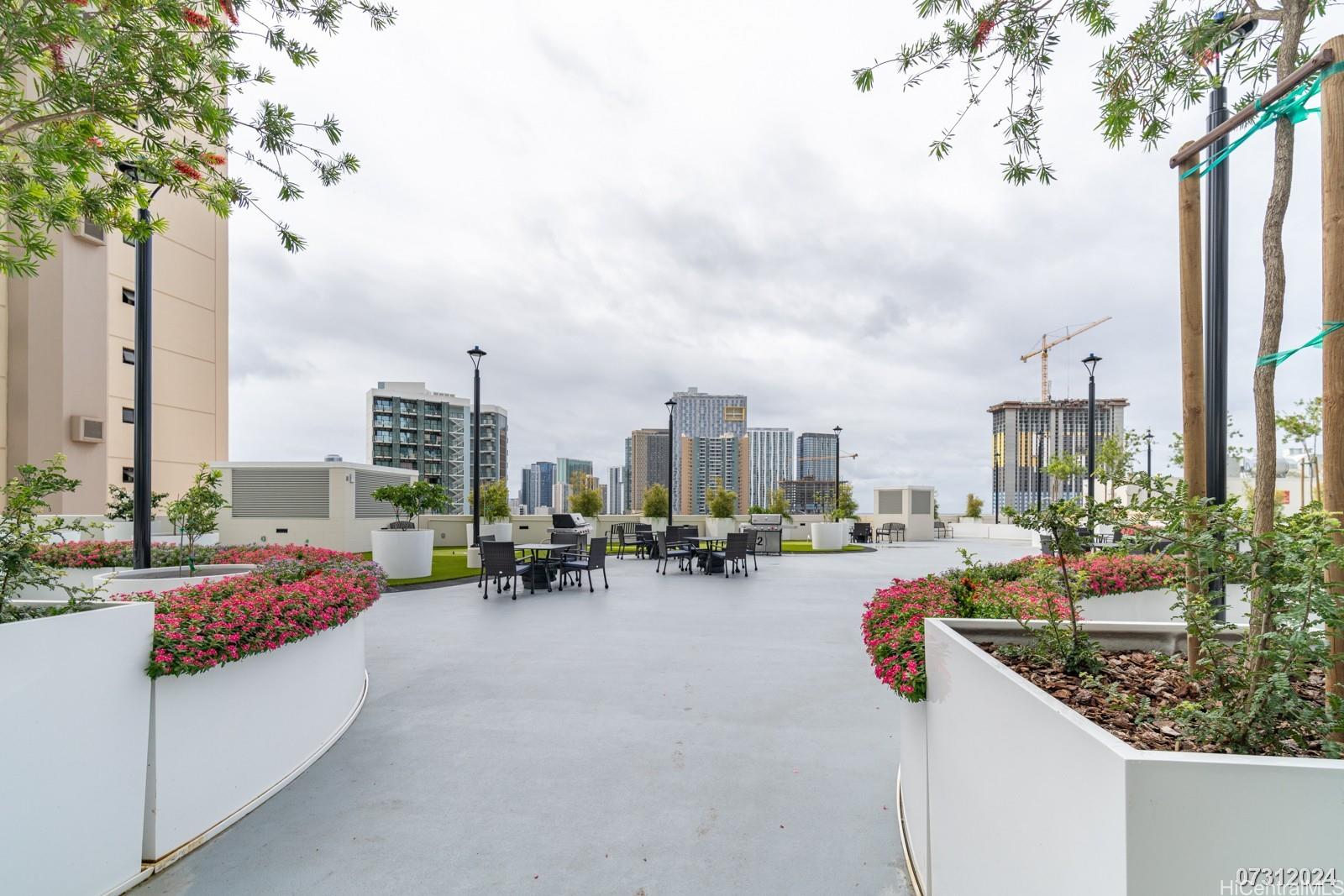 615 Keawe Street Honolulu - Rental - photo 22 of 25