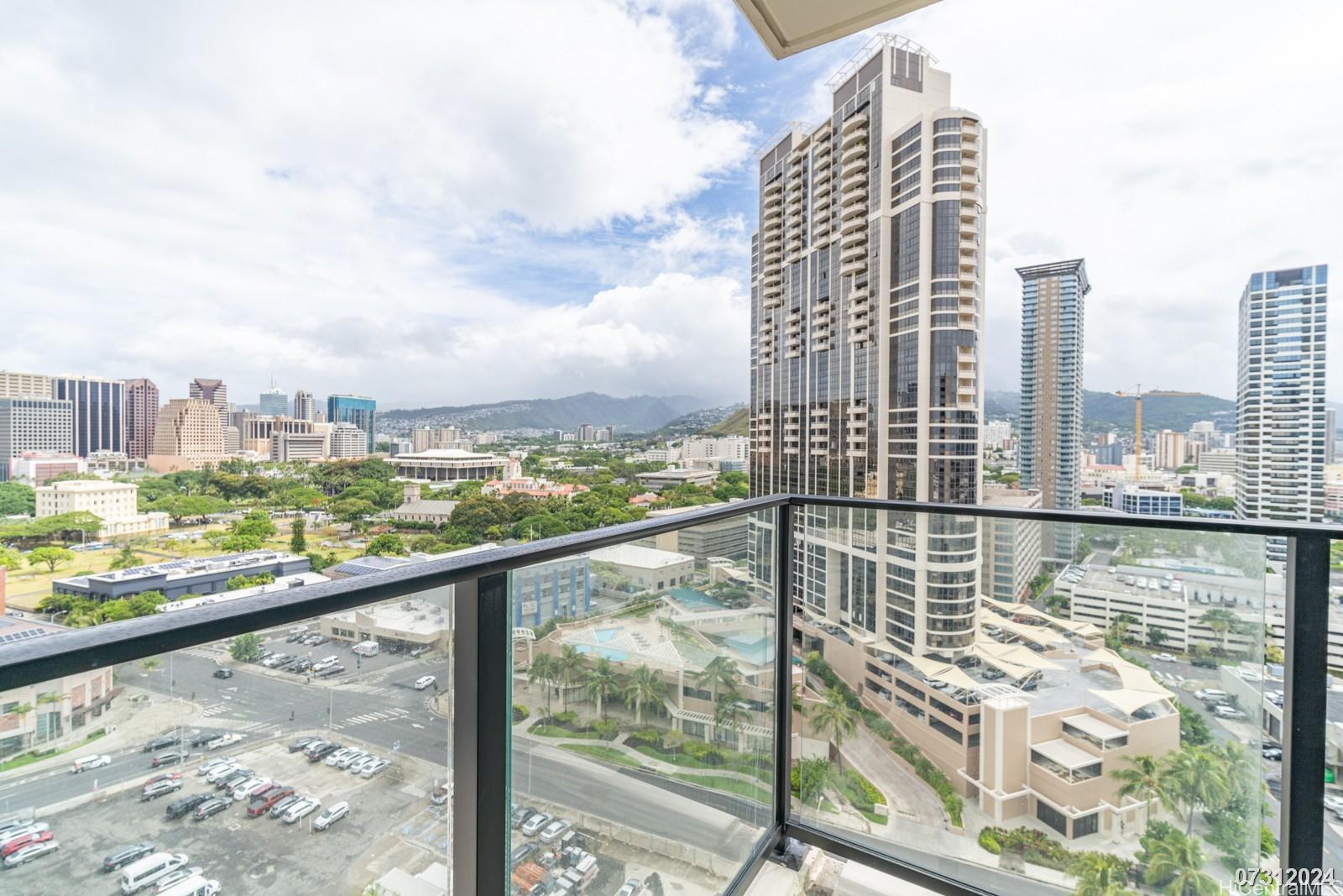 615 Keawe Street Honolulu - Rental - photo 4 of 25