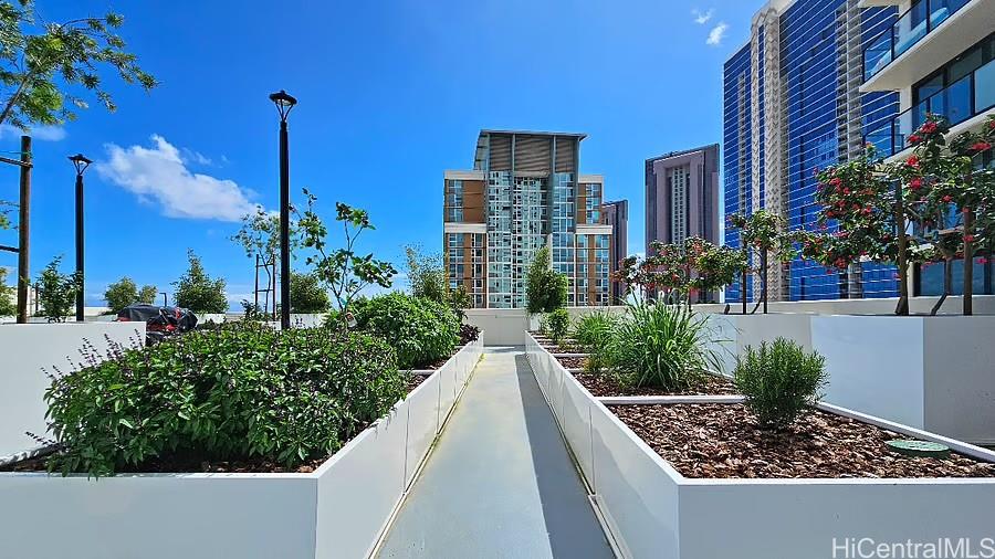 Ililani condo # 2108, Honolulu, Hawaii - photo 17 of 18