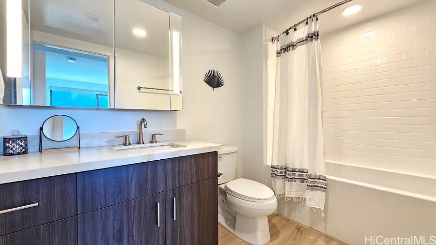 Ililani condo # 2108, Honolulu, Hawaii - photo 7 of 18