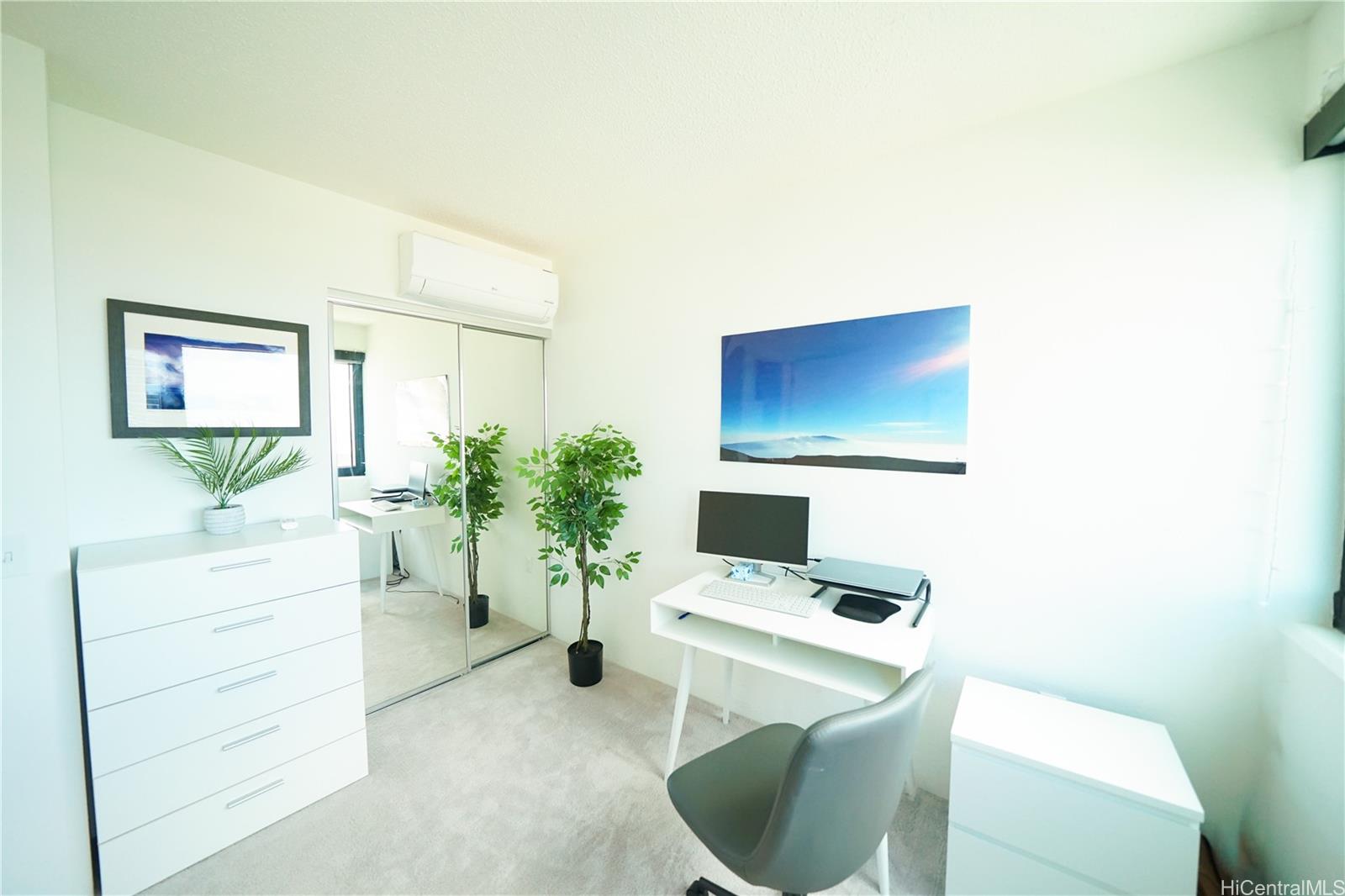 Ililani condo # 2206, Honolulu, Hawaii - photo 14 of 22