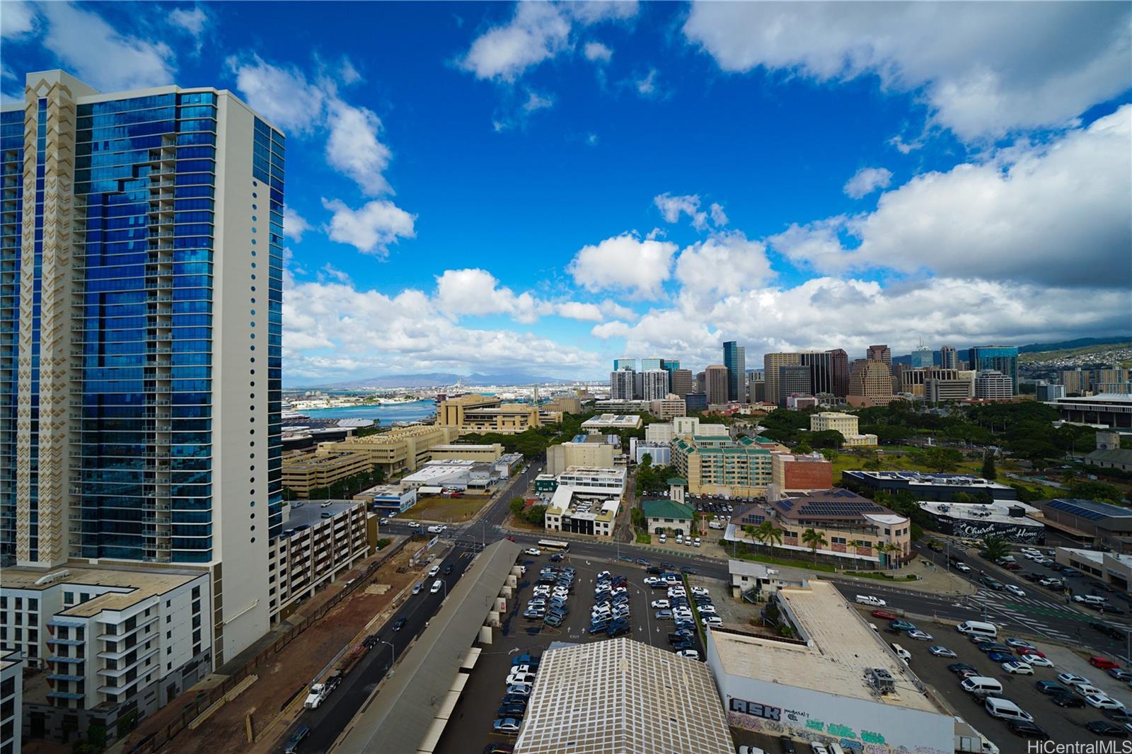 Ililani condo # 2206, Honolulu, Hawaii - photo 18 of 22