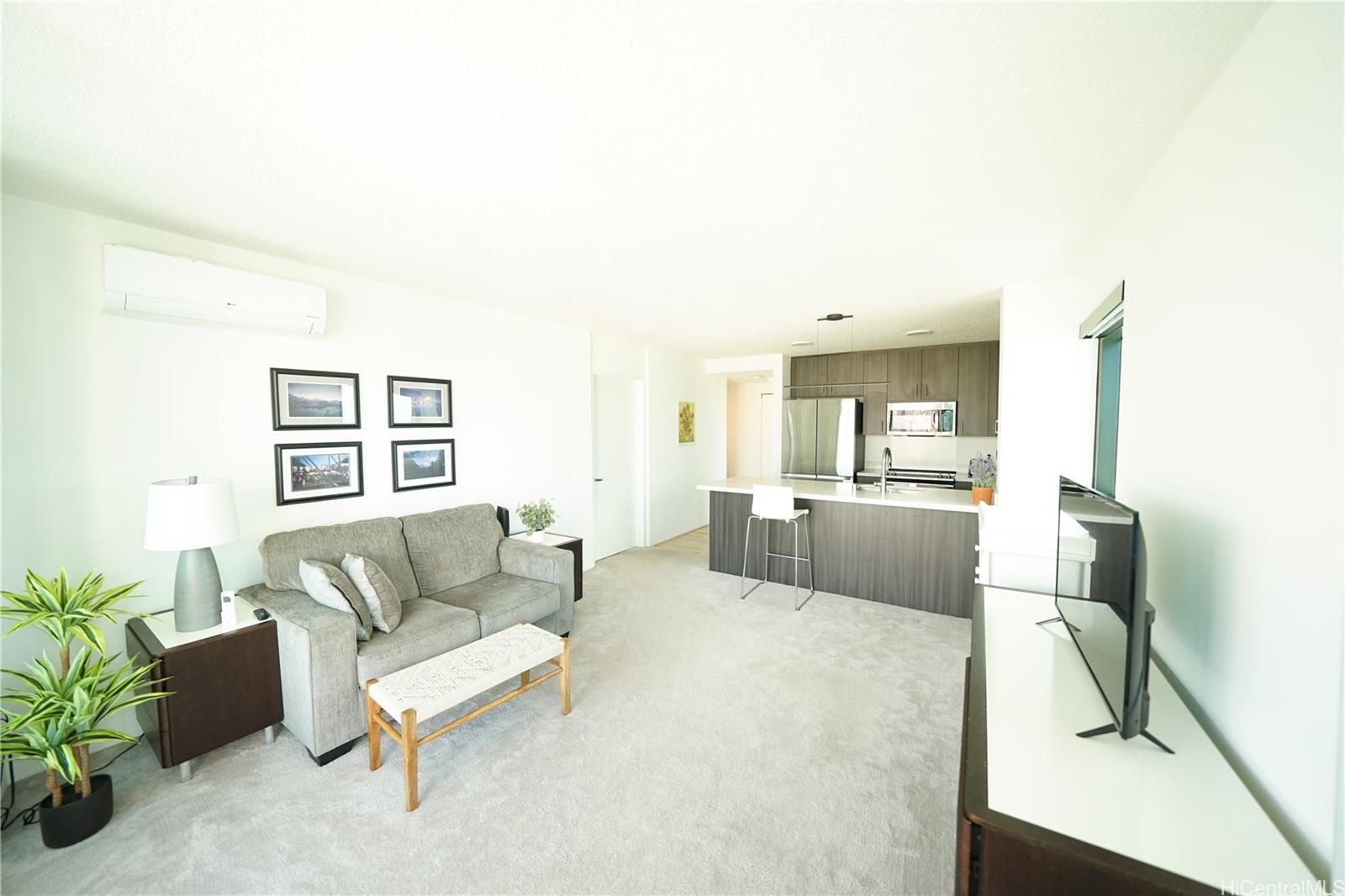 Ililani condo # 2206, Honolulu, Hawaii - photo 4 of 22