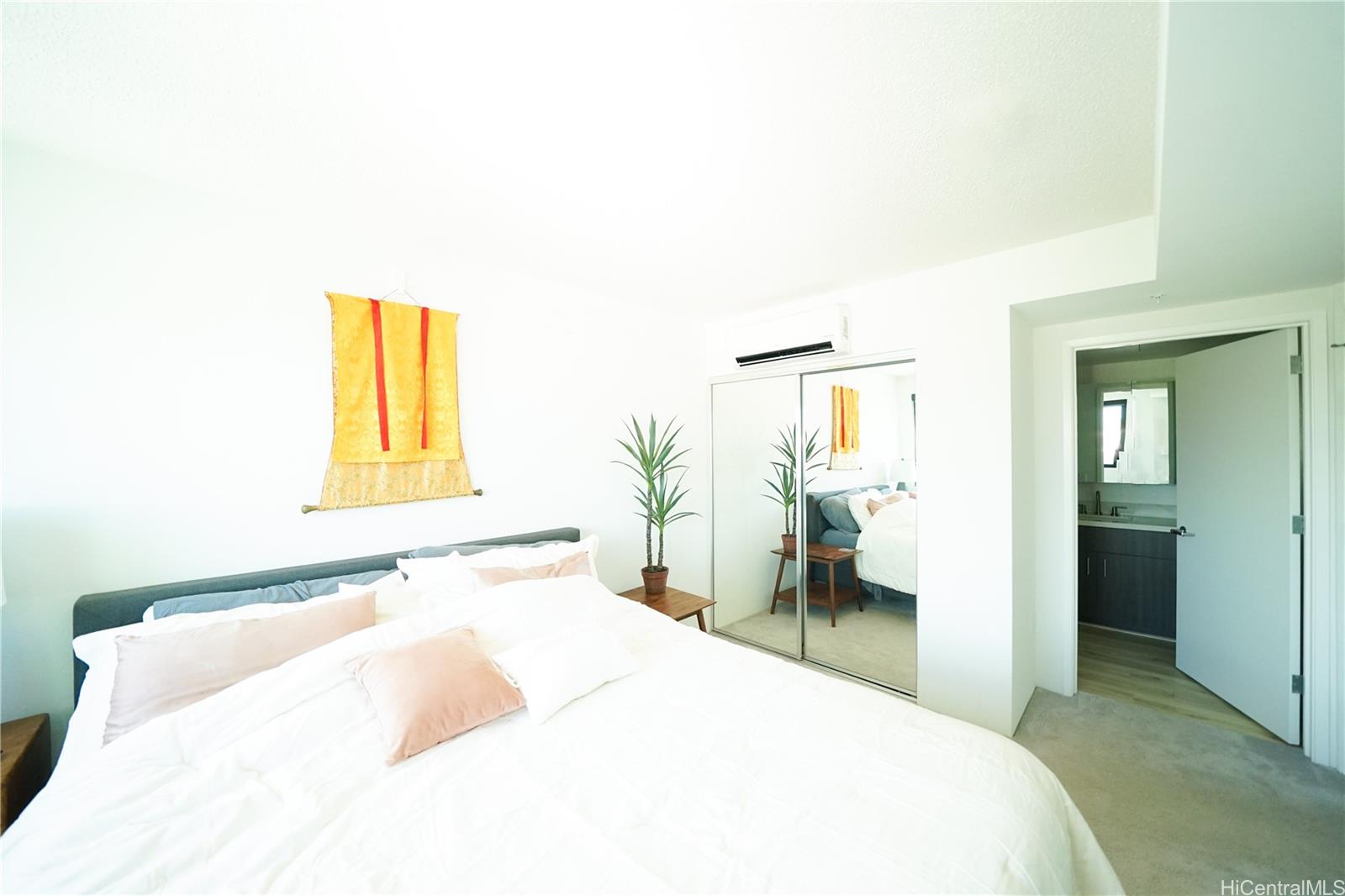 Ililani condo # 2206, Honolulu, Hawaii - photo 10 of 22