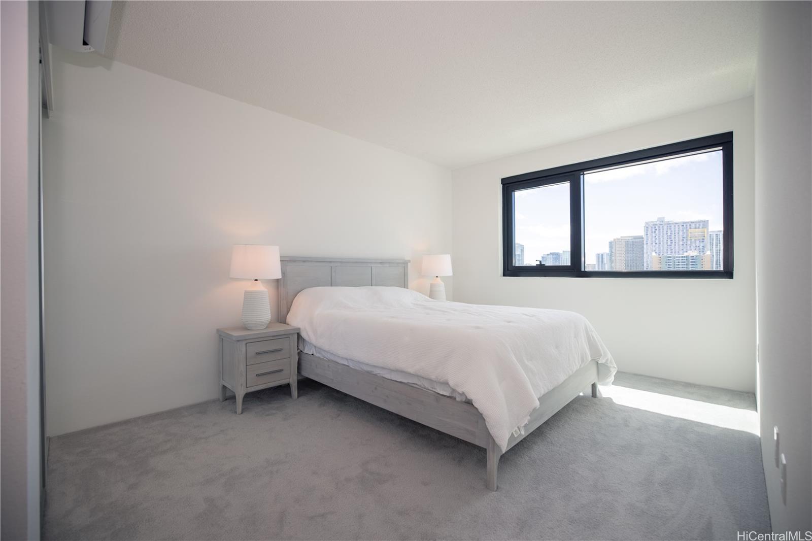 Ililani condo # 2408, Honolulu, Hawaii - photo 8 of 16