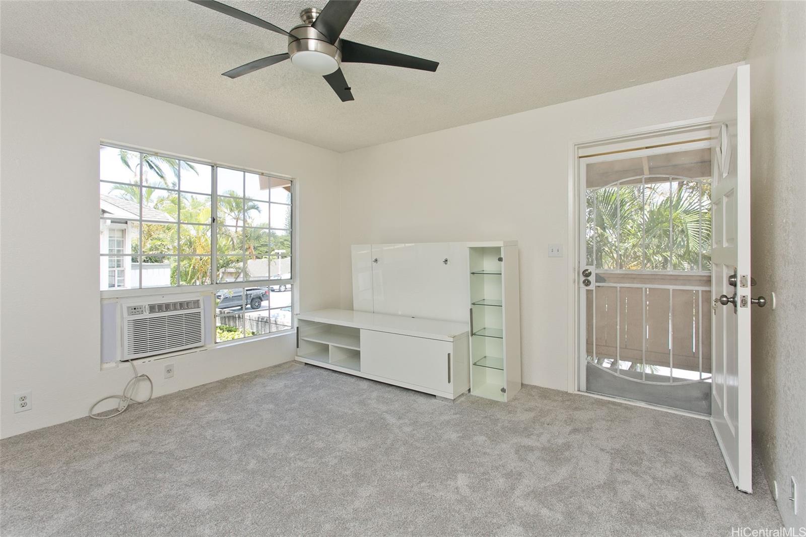 Crosspointe condo # 22U, Honolulu, Hawaii - photo 2 of 16