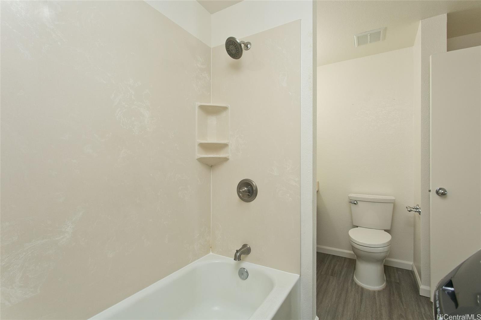 Crosspointe condo # 22U, Honolulu, Hawaii - photo 14 of 16