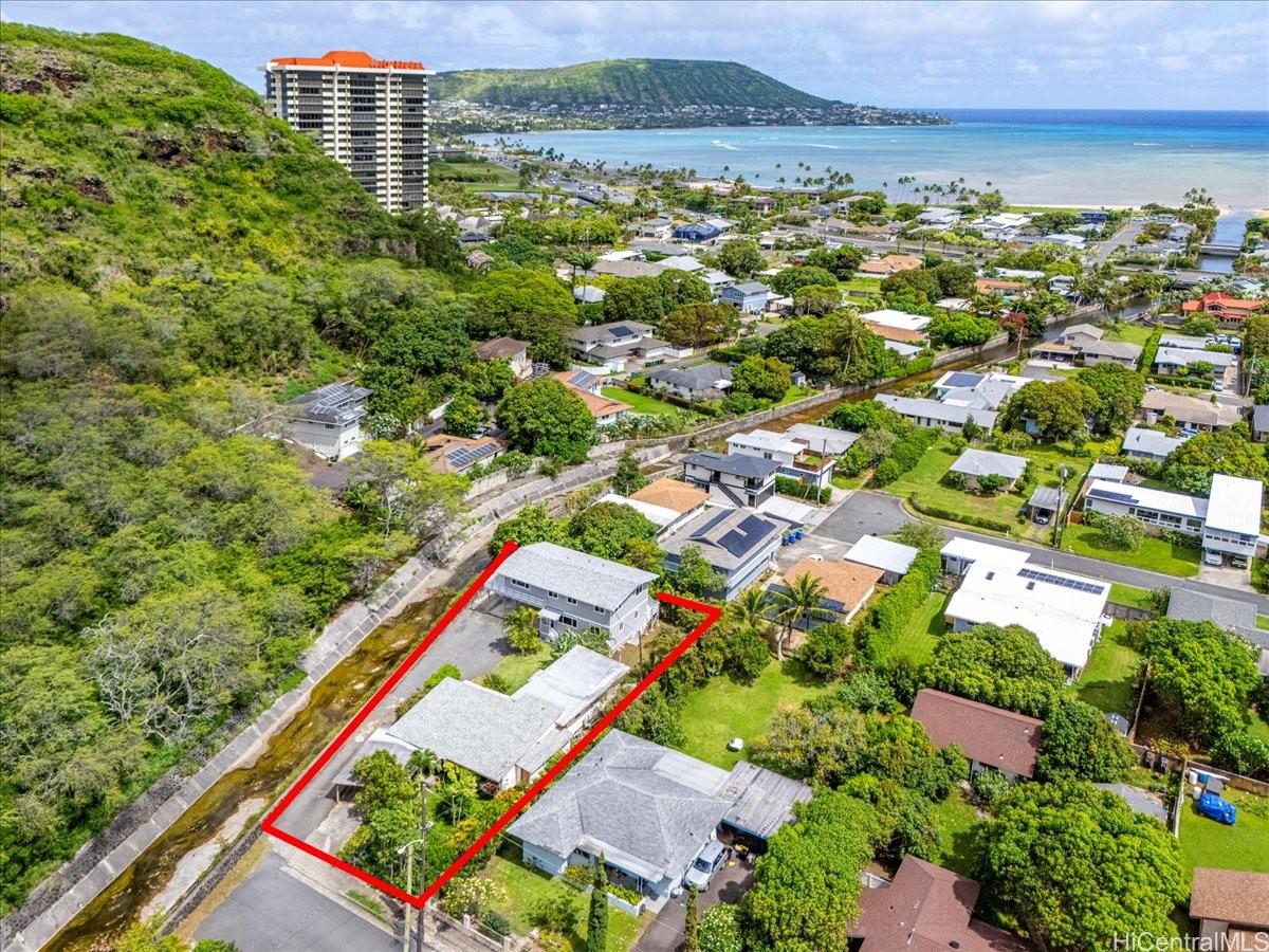 6163 Kawekiu Place Honolulu - Multi-family - photo 21 of 25