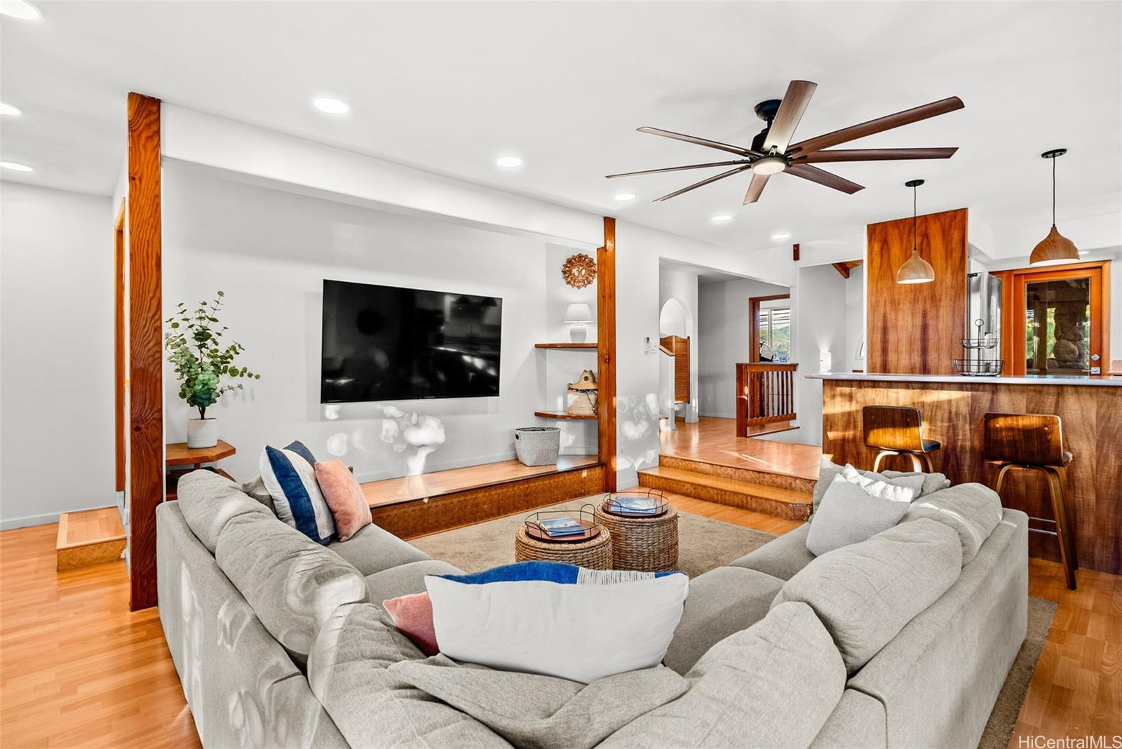 61-651  Kamehameha Hwy Kawailoa-north Shore, North Shore home - photo 2 of 25