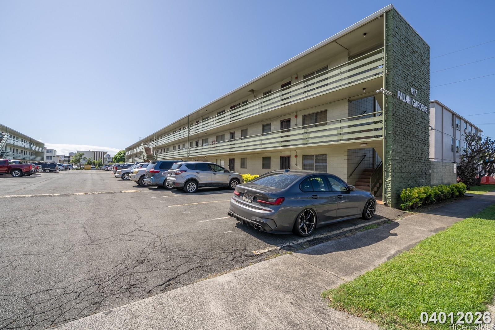 617 Mcneill St Honolulu - Rental - photo 2 of 21