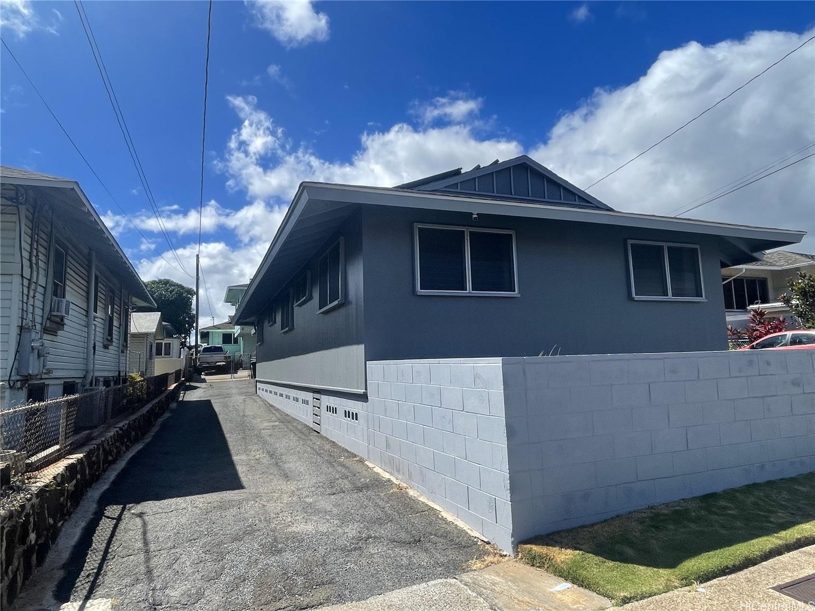 618  9th Ave Kaimuki, Diamond Head home - photo 19 of 25