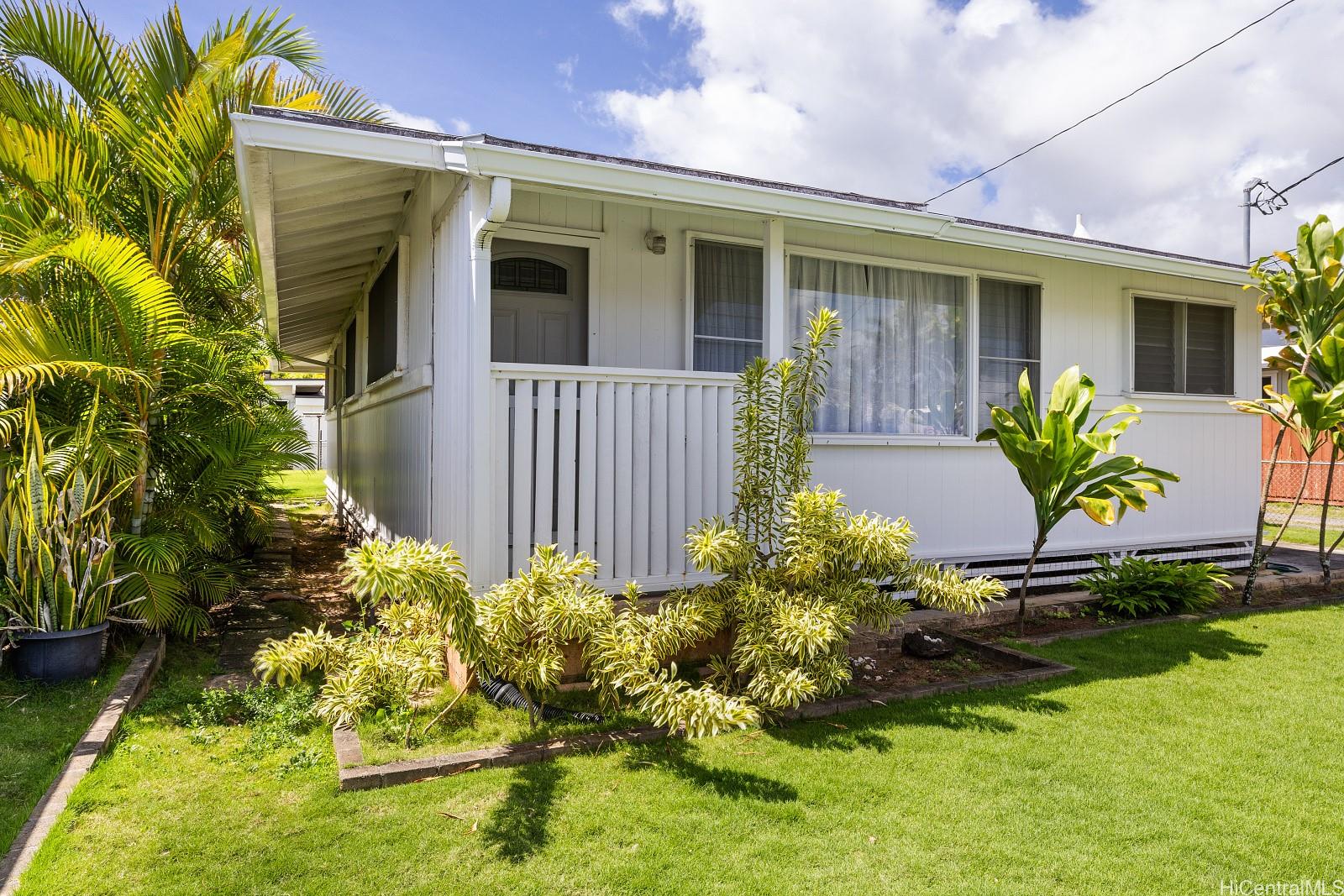 619  Olomana Street Coconut Grove, Kailua home - photo 21 of 24