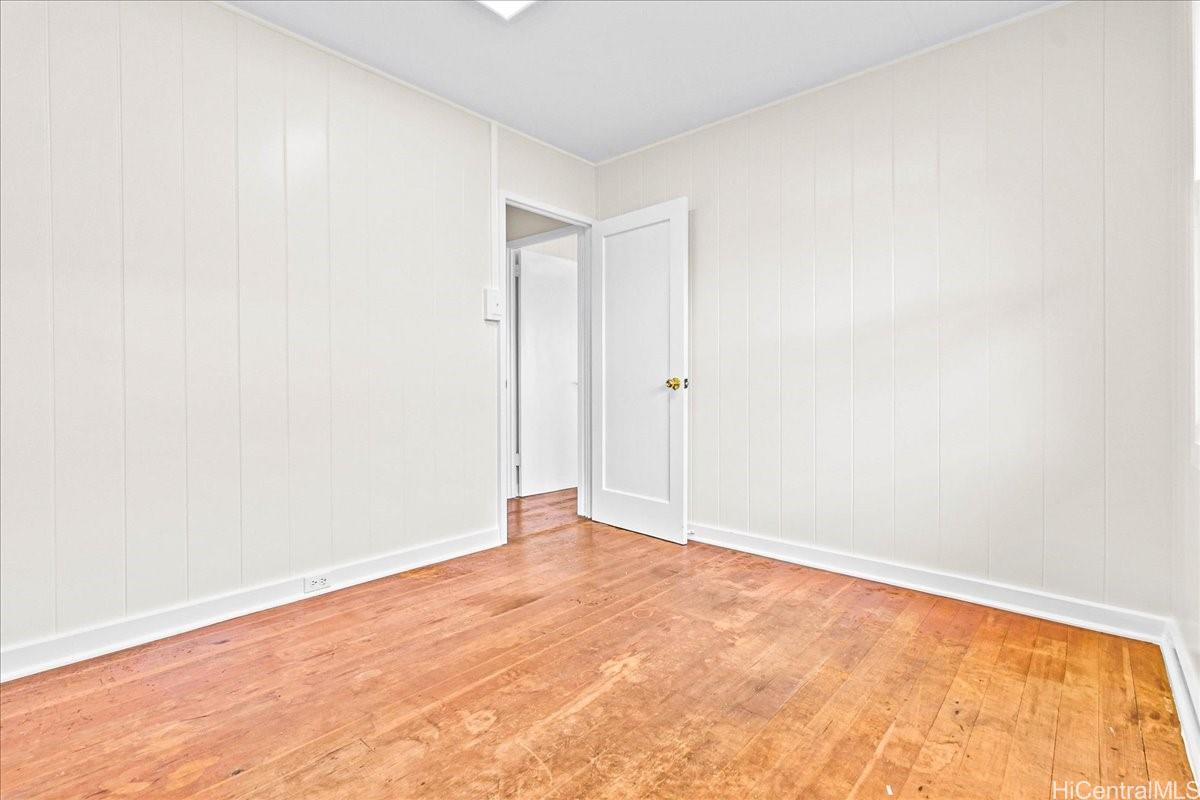 619  Oneawa Street Coconut Grove, Kailua home - photo 14 of 25